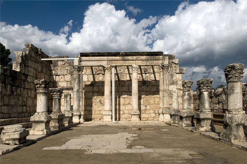 Early Synagogues in the Galilee